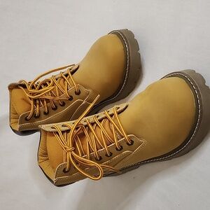 Tan Lace-Up Men's  Steel Toe Boots